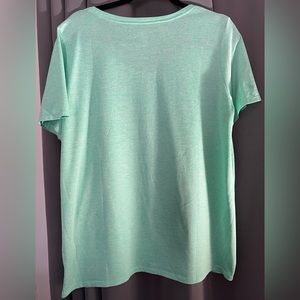 Nike XL Women’s Dri Fit T shirt. Color: Mint